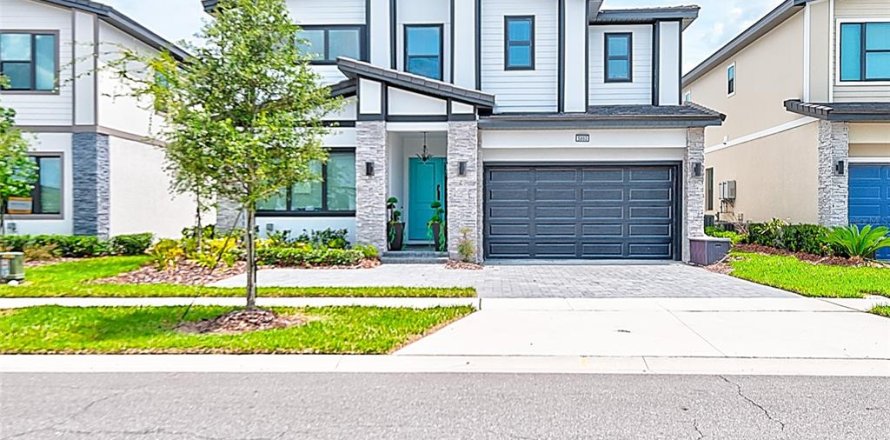 Casa en Orlando, Florida 10 dormitorios, 355.44 m2 № 1831527