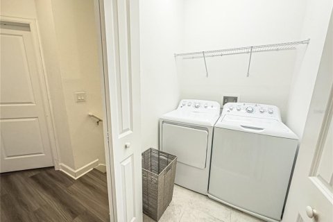 Touwnhouse à vendre à Kissimmee, Floride: 3 chambres, 155.52 m2 № 1771610 - photo 17