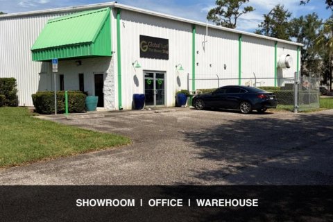 Propiedad comercial en San Antonio, Florida 1031.68 m2 № 2358742