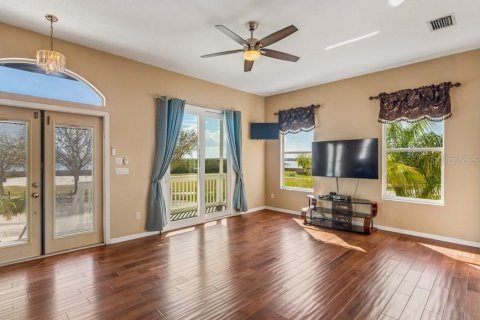 Casa en venta en Oldsmar, Florida, 4 dormitorios, 158.96 m2 № 2123149 - foto 6