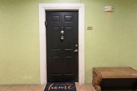 Condo in Tampa, Florida, 1 bedroom  № 2399573 - photo 3