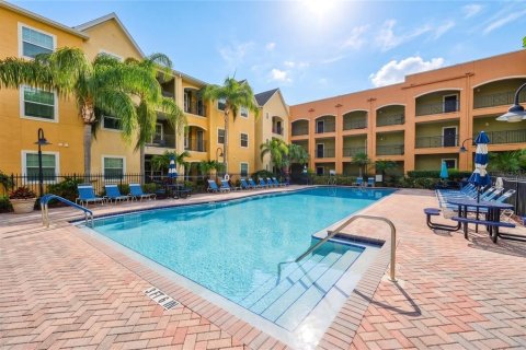 Condo in Tampa, Florida, 1 bedroom  № 2399573 - photo 2