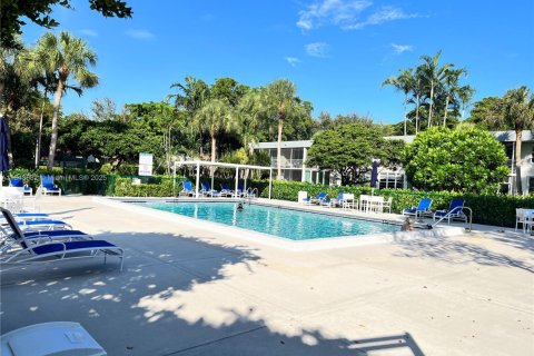 Condo in Pompano Beach, Florida, 3 bedrooms  № 1883799 - photo 26