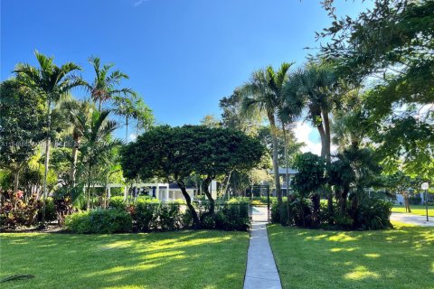 Condo in Pompano Beach, Florida, 3 bedrooms  № 1883799 - photo 25