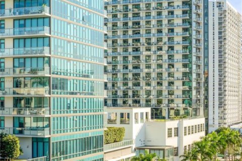 Condominio en alquiler en Miami, Florida, 1 dormitorio, 71.63 m2 № 1938107 - foto 29