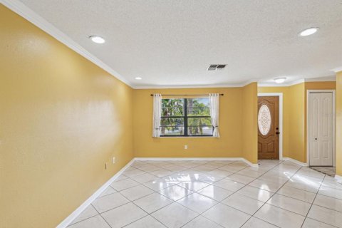 Casa en venta en New Port Richey, Florida, 3 dormitorios, 137.12 m2 № 1673772 - foto 8