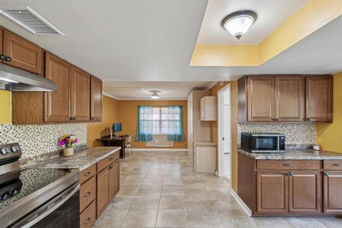 Casa en venta en New Port Richey, Florida, 3 dormitorios, 137.12 m2 № 1673772 - foto 18