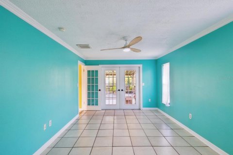 Casa en venta en New Port Richey, Florida, 3 dormitorios, 137.12 m2 № 1673772 - foto 22