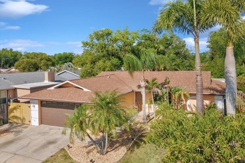 Casa en venta en New Port Richey, Florida, 3 dormitorios, 137.12 m2 № 1673772 - foto 3