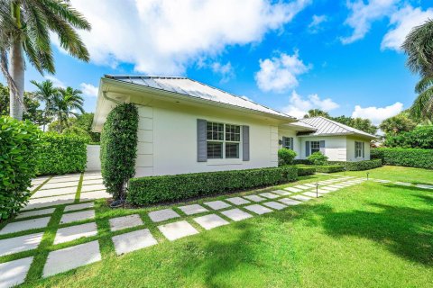 House in Ocean Ridge, Florida 3 bedrooms, 206.15 sq.m. № 2158412 - photo 2
