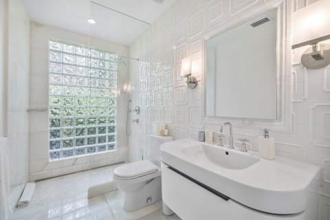 House in Ocean Ridge, Florida 3 bedrooms, 206.15 sq.m. № 2158412 - photo 20