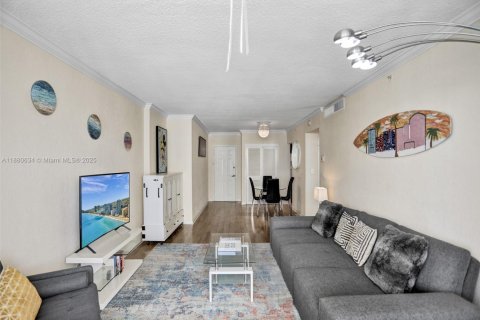 Copropriété à louer à Hollywood, Floride: 1 chambre, 69.21 m2 № 1929141 - photo 8