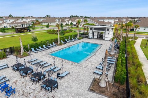 Casa en venta en Orlando, Florida, 4 dormitorios, 272.02 m2 № 2203158 - foto 2