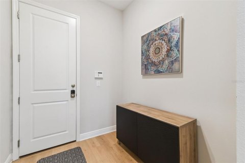 Casa en venta en Orlando, Florida, 4 dormitorios, 272.02 m2 № 2203158 - foto 9