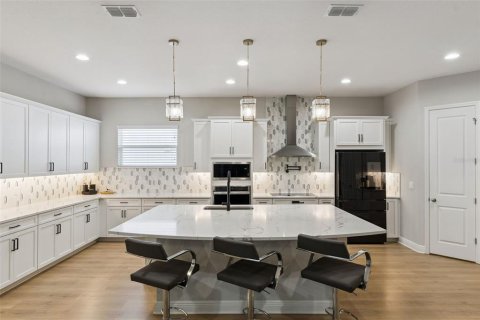 Casa en venta en Orlando, Florida, 4 dormitorios, 272.02 m2 № 2203158 - foto 28