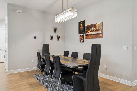 Casa en venta en Orlando, Florida, 4 dormitorios, 272.02 m2 № 2203158 - foto 17