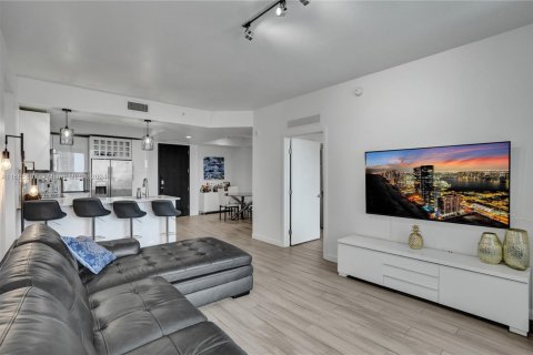 Condominio en venta en Miami, Florida, 2 dormitorios, 101.82 m2 № 2012931 - foto 10