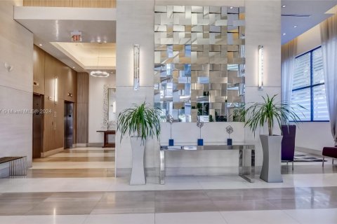 Condominio en venta en Miami, Florida, 2 dormitorios, 101.82 m2 № 2012931 - foto 28