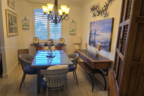 Condominio en venta en Pompano Beach, Florida, 2 dormitorios, 166.02 m2 № 2047738 - foto 17