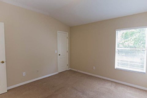 Townhouse in Fish Hawk, Florida 2 bedrooms, 115.94 sq.m. № 2216456 - photo 10