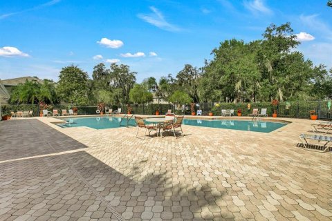 Townhouse in Fish Hawk, Florida 2 bedrooms, 115.94 sq.m. № 2216456 - photo 17