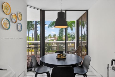 Condo in Aventura, Florida, 3 bedrooms  № 1992017 - photo 27