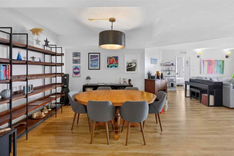 Condo in Aventura, Florida, 3 bedrooms  № 1992017 - photo 1