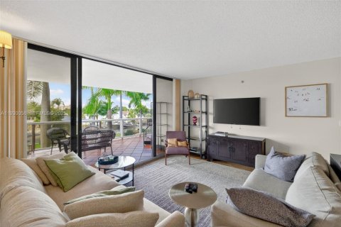 Condo in Aventura, Florida, 3 bedrooms  № 1992017 - photo 6