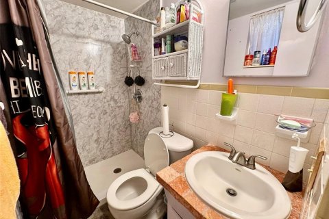 Купить кондоминиум в Клируотер, Флорида 5 комнат, 102.19м2, № 1757756 - фото 15