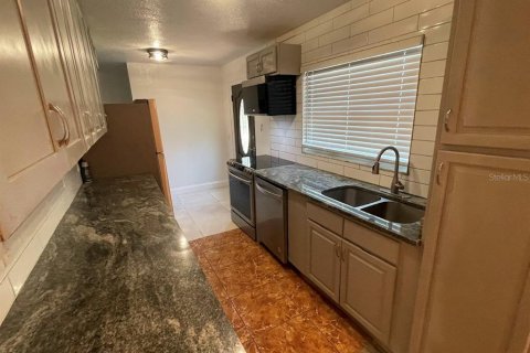 Casa en alquiler en Orlando, Florida, 3 dormitorios, 105.44 m2 № 1583866 - foto 23