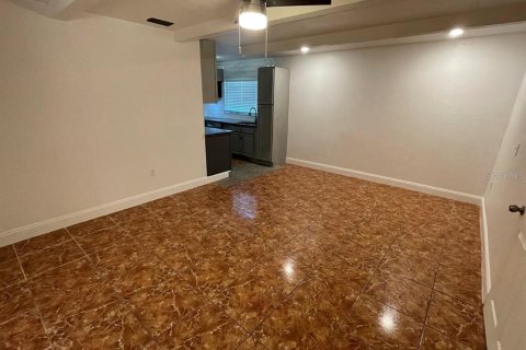 Casa en alquiler en Orlando, Florida, 3 dormitorios, 105.44 m2 № 1583866 - foto 26
