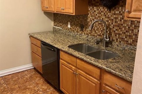 Casa en alquiler en Orlando, Florida, 3 dormitorios, 105.44 m2 № 1583866 - foto 4