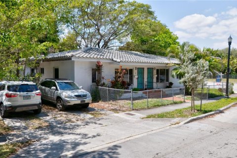 Купить коммерческую недвижимость в Майами, Флорида 154.59м2, № 2062401 - фото 5