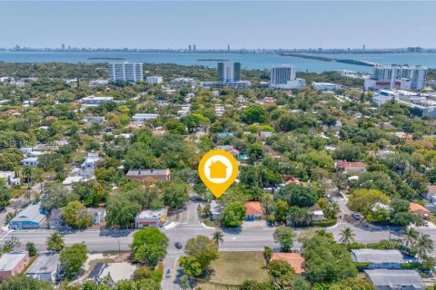 Купить коммерческую недвижимость в Майами, Флорида 154.59м2, № 2062401 - фото 27