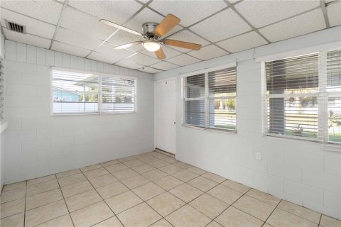 Casa en alquiler en Orlando, Florida, 3 dormitorios, 100.33 m2 № 1895159 - foto 12