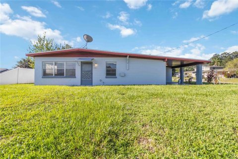 Casa en alquiler en Orlando, Florida, 3 dormitorios, 100.33 m2 № 1895159 - foto 1