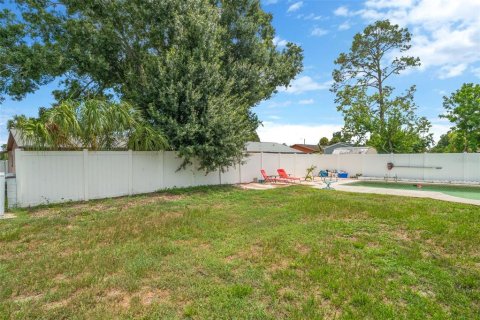 House in Tampa, Florida 3 bedrooms, 115.2 sq.m. № 1901013 - photo 27