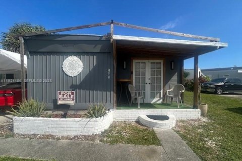 Купить виллу или дом в Форт-Лодердейл, Флорида 3 спальни, 61.32м2, № 1982232 - фото 15