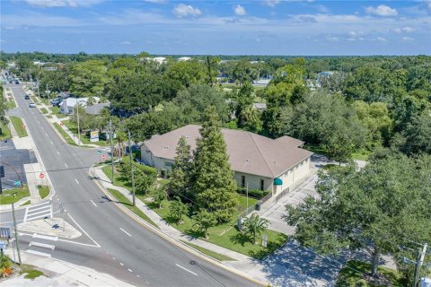 Commercial property in Plant City, Florida 568.38 sq.m. № 2284607
