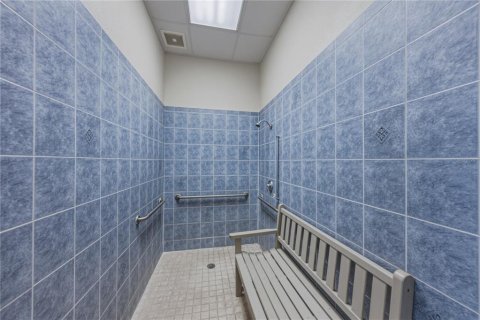 Propiedad comercial en alquiler en Plant City, Florida, 568.38 m2 № 2284607 - foto 17