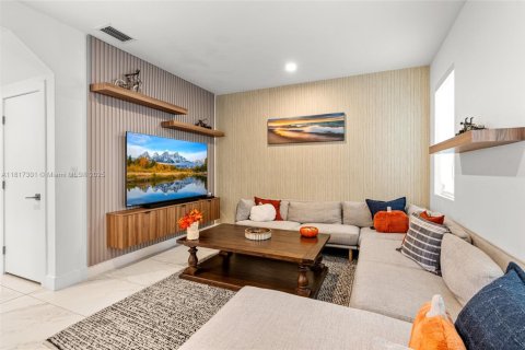 Casa en alquiler en Doral, Florida, 4 dormitorios, 223.15 m2 № 1942593 - foto 21