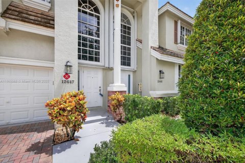 Condominio en venta en Coral Springs, Florida, 3 dormitorios, 171.87 m2 № 1895896 - foto 10