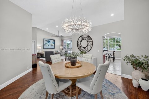 Condominio en venta en Coral Springs, Florida, 3 dormitorios, 171.87 m2 № 1895896 - foto 8