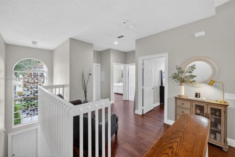 Condominio en venta en Coral Springs, Florida, 3 dormitorios, 171.87 m2 № 1895896 - foto 17