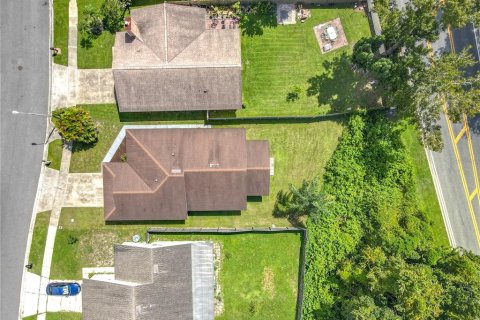 Casa en venta en Winter Springs, Florida, 3 dormitorios, 162.67 m2 № 1909606 - foto 4