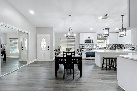 Casa en venta en Winter Springs, Florida, 3 dormitorios, 162.67 m2 № 1909606 - foto 6