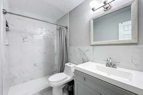 Casa en venta en Winter Springs, Florida, 3 dormitorios, 162.67 m2 № 1909606 - foto 17