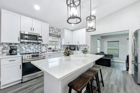 Casa en venta en Winter Springs, Florida, 3 dormitorios, 162.67 m2 № 1909606 - foto 8
