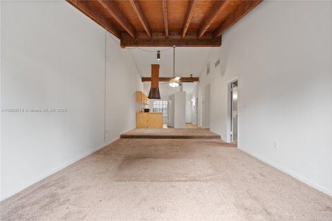 Touwnhouse à louer à Pembroke Pines, Floride: 2 chambres, 111.11 m2 № 1965542 - photo 27