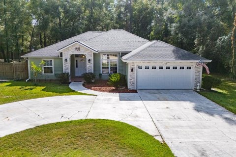 Casa en venta en Fort White, Florida, 3 dormitorios, 150.32 m2 № 1917788 - foto 1